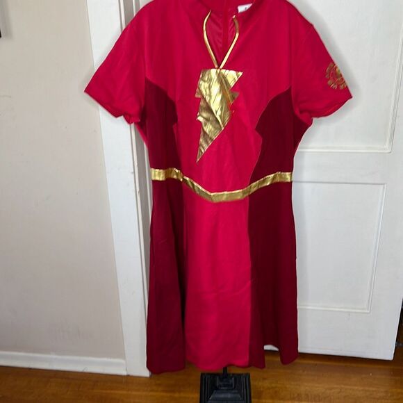 DC Comics Shazam! Fury Of The Gods Mary Cosplay Dress Plus Size 2 Nwt - Picture 2 of 9